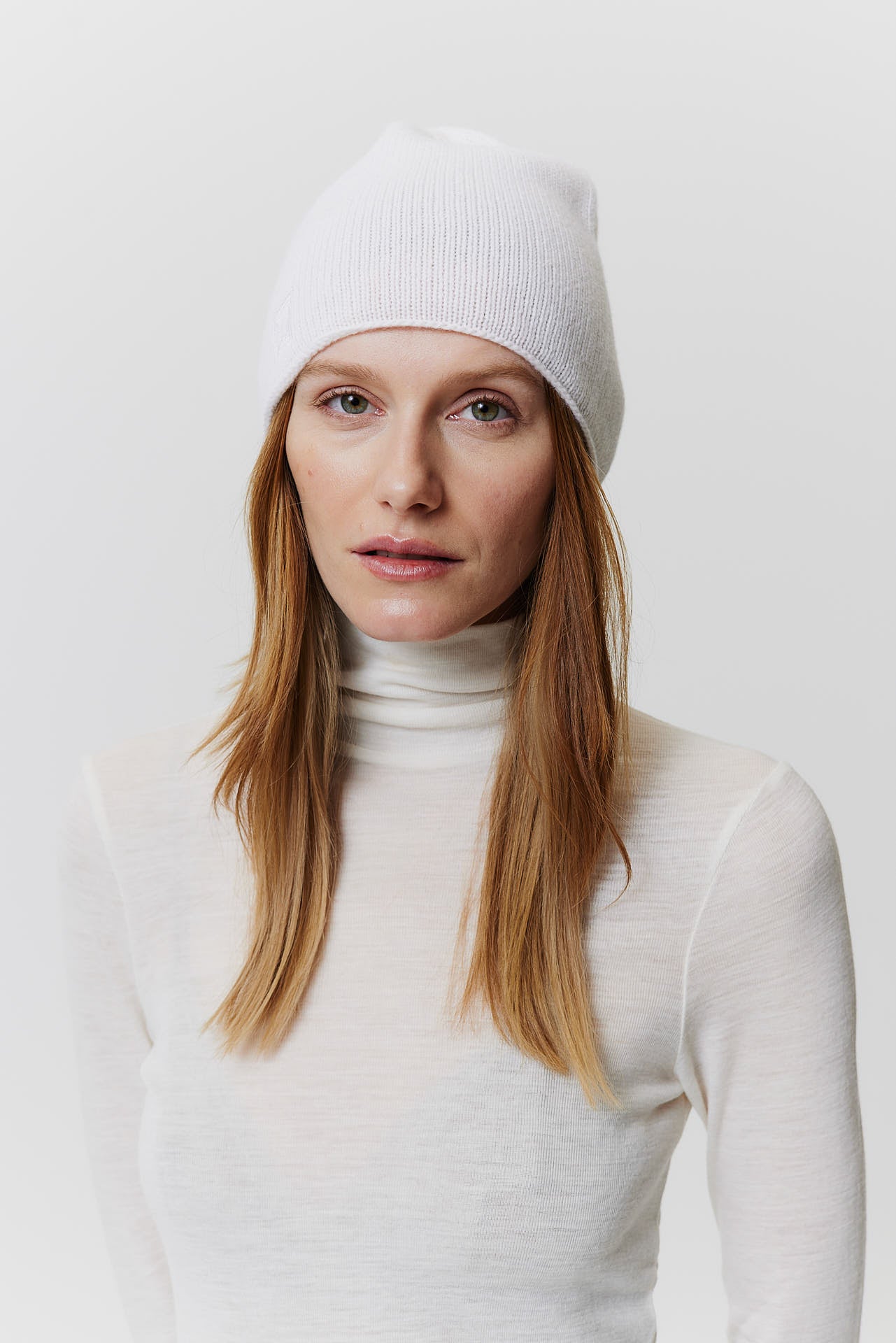 Cashmere Beanie Fine Knit Off-White