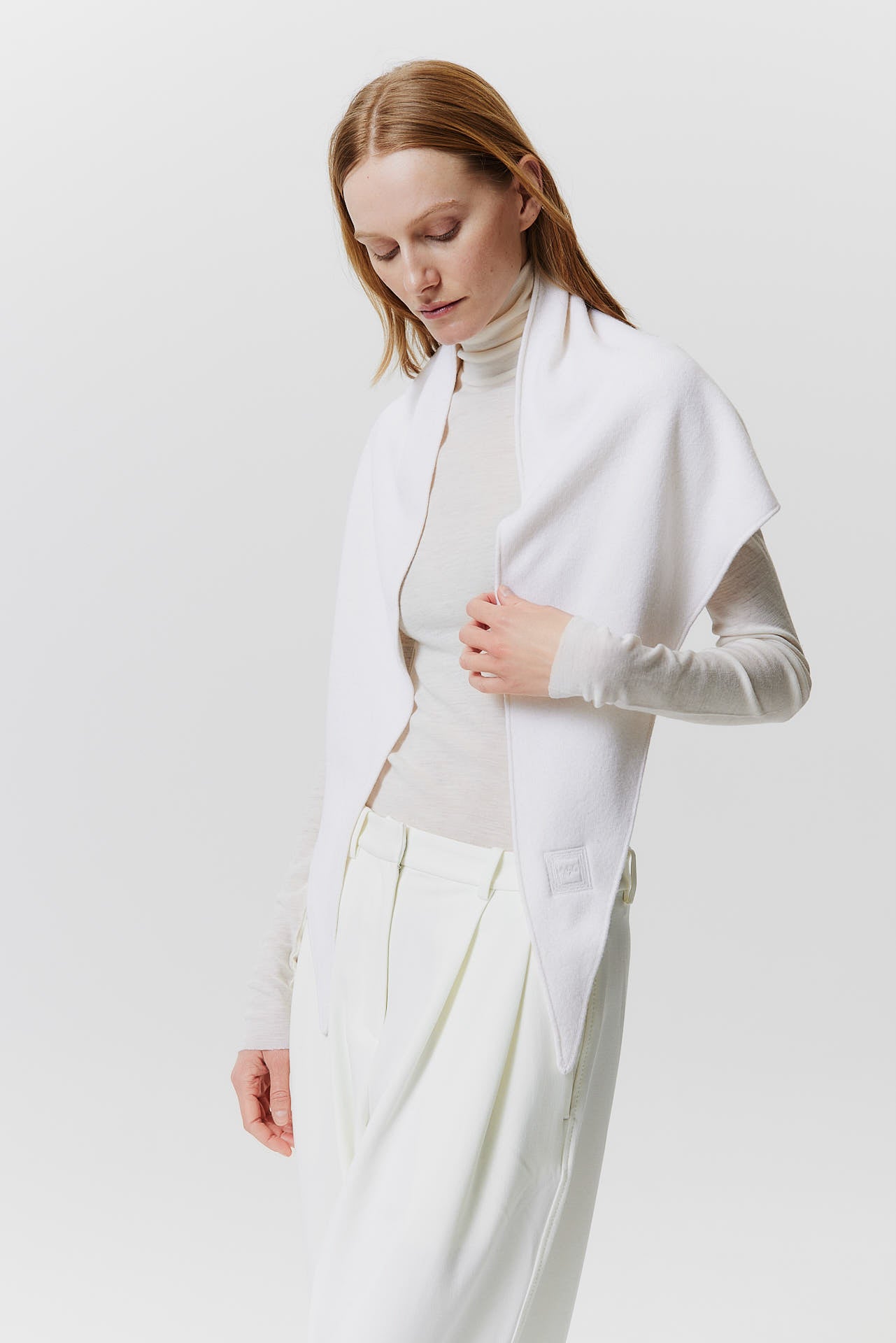 Kaschmir Triangle Fine Knit Off-White