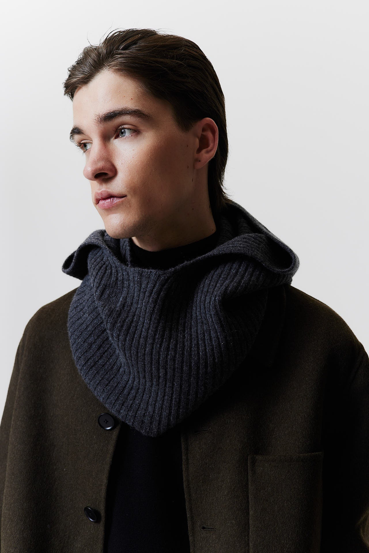 Cashmere Hood Rib Knit Graphite