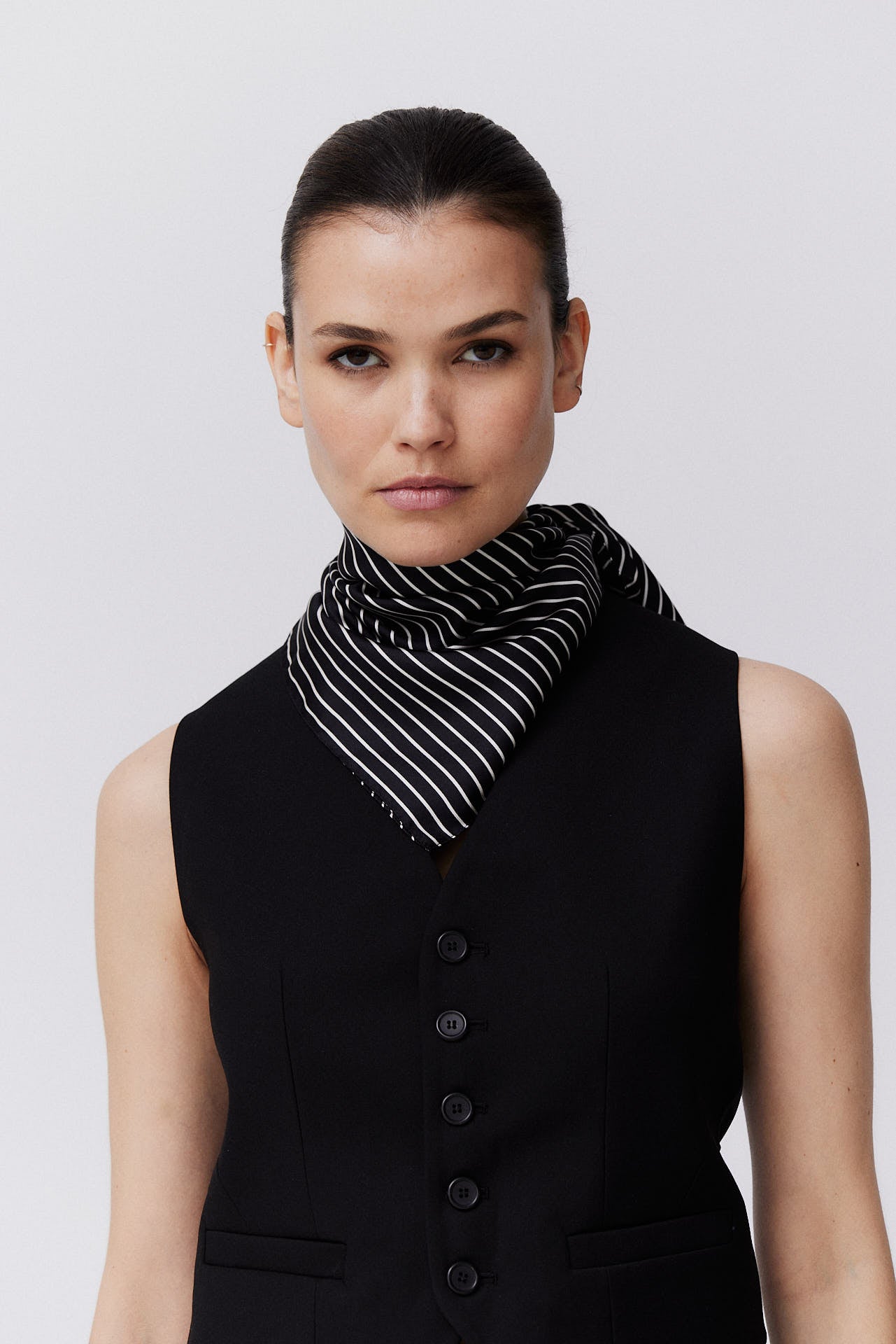 Silk Scarf Pinstripes 70 Black